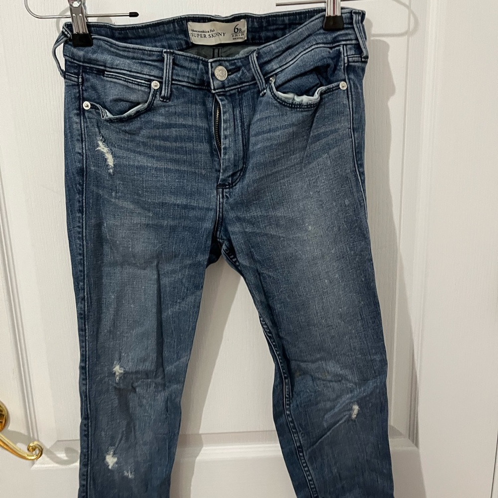 Skinny jeans